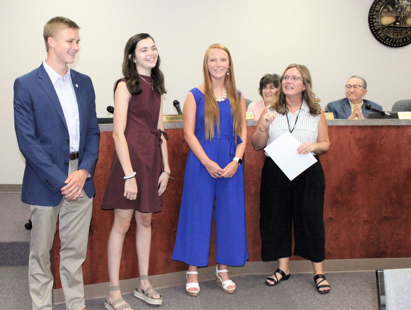 Local FBLA students win awards